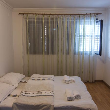 Hotel Ambiente بودغوريتْسا المظهر الخارجي الصورة