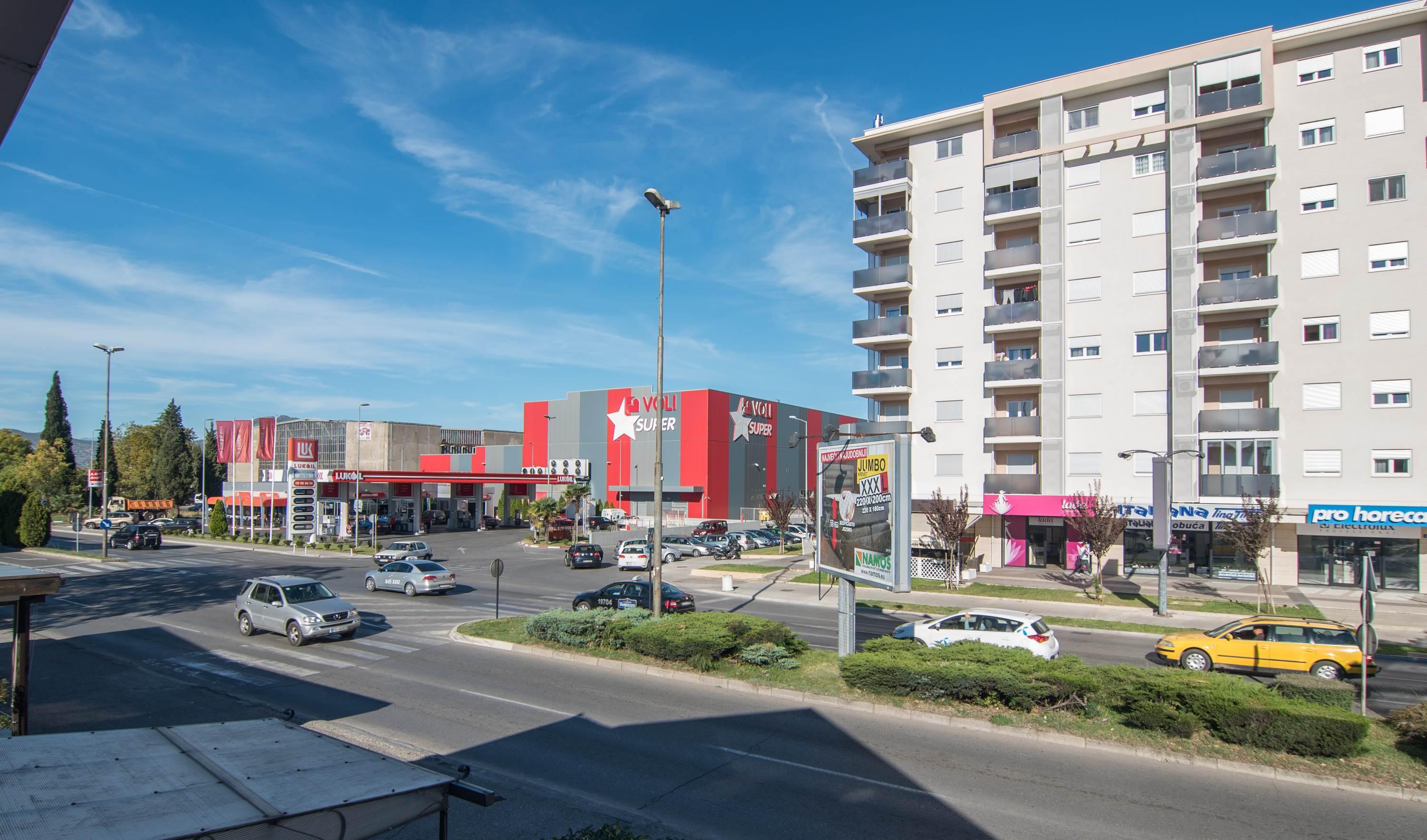 Hotel Ambiente بودغوريتْسا المظهر الخارجي الصورة
